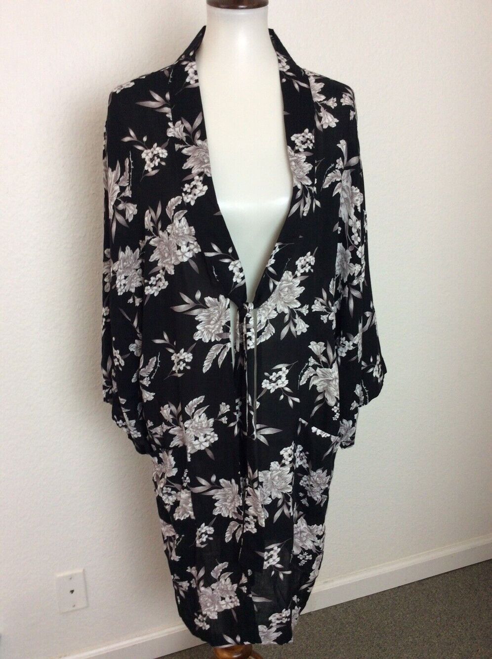 Spiritual Gangster Lingerie Robe Kimono Floral